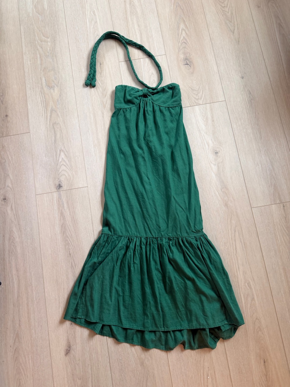 Green Sleeveless Tie-Back Dress